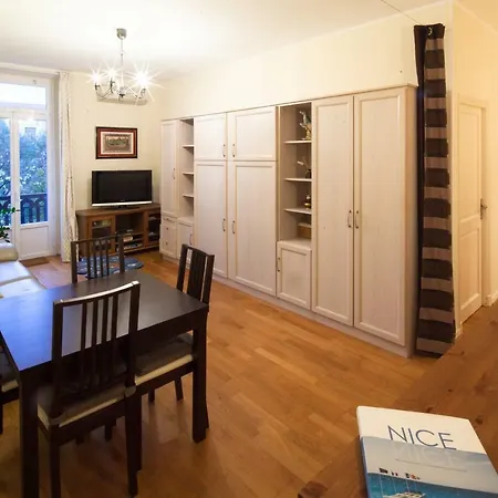 Apartament Delille